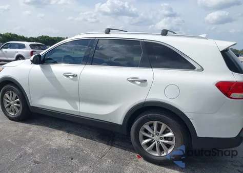 2016 Kia Sorento 2.4L Lx z USA, uszkodzony, nr VIN 5XYPG4A39GG091994